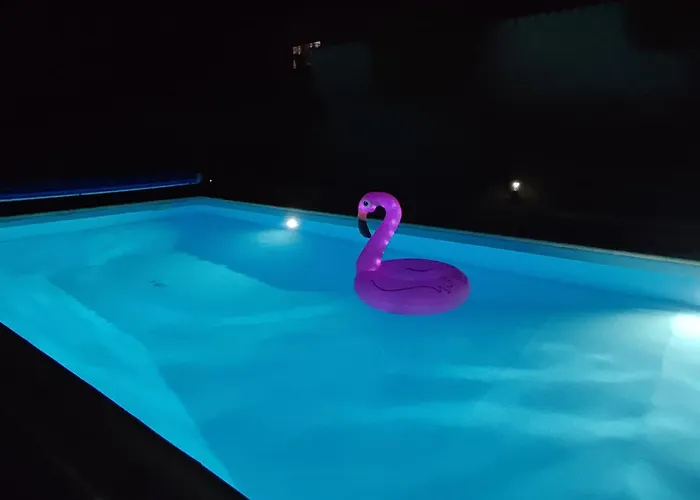 Casa de Férias Independant, Climatise, Piscine Rien Que Pour Vous, Classe 2 Etoiles *